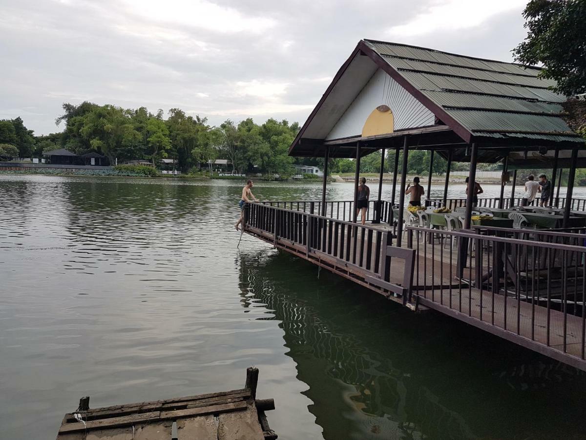 Aajam Riverfront Rooms Kanchanaburi Exterior photo