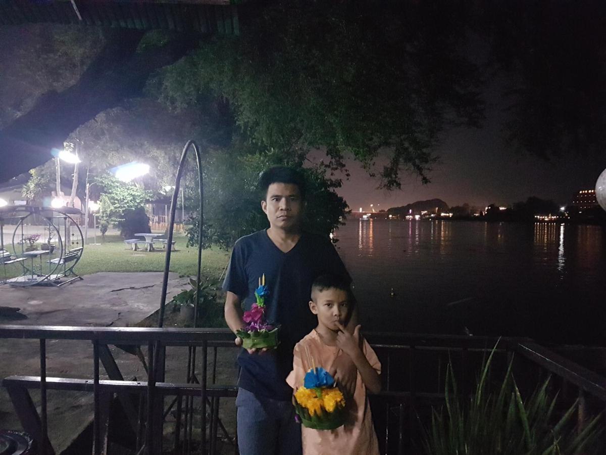Aajam Riverfront Rooms Kanchanaburi Exterior photo